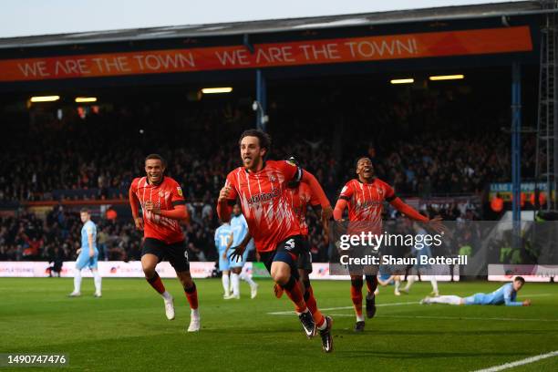 Tom Lockyer of Luton Town celebrates after scoring the team's second goal during the Sky Bet Championship Play-Off Semi-Final Second Leg match...