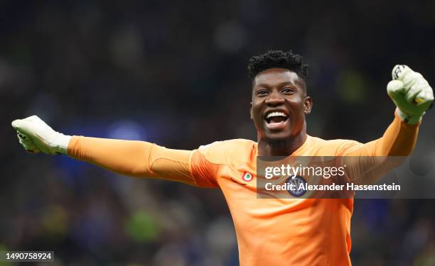 Andre Onana of FC Internazionale celebrates after Lautaro Martinez of FC Internazionale scores the team's first goal during the UEFA Champions League...