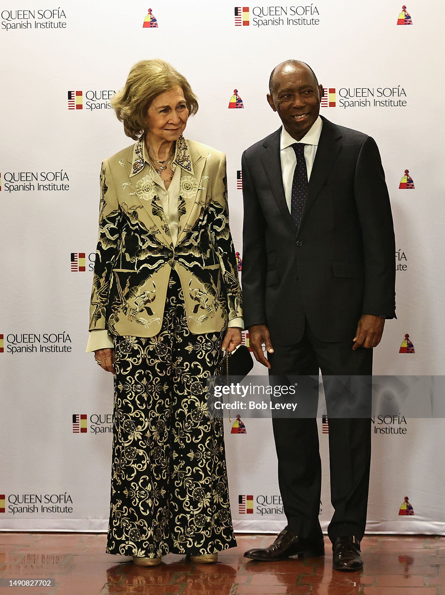 queen-sofia-of-spain-and-houston-mayor-sylvester-turner-at-julia-ideson-building-on-may-16.jpg