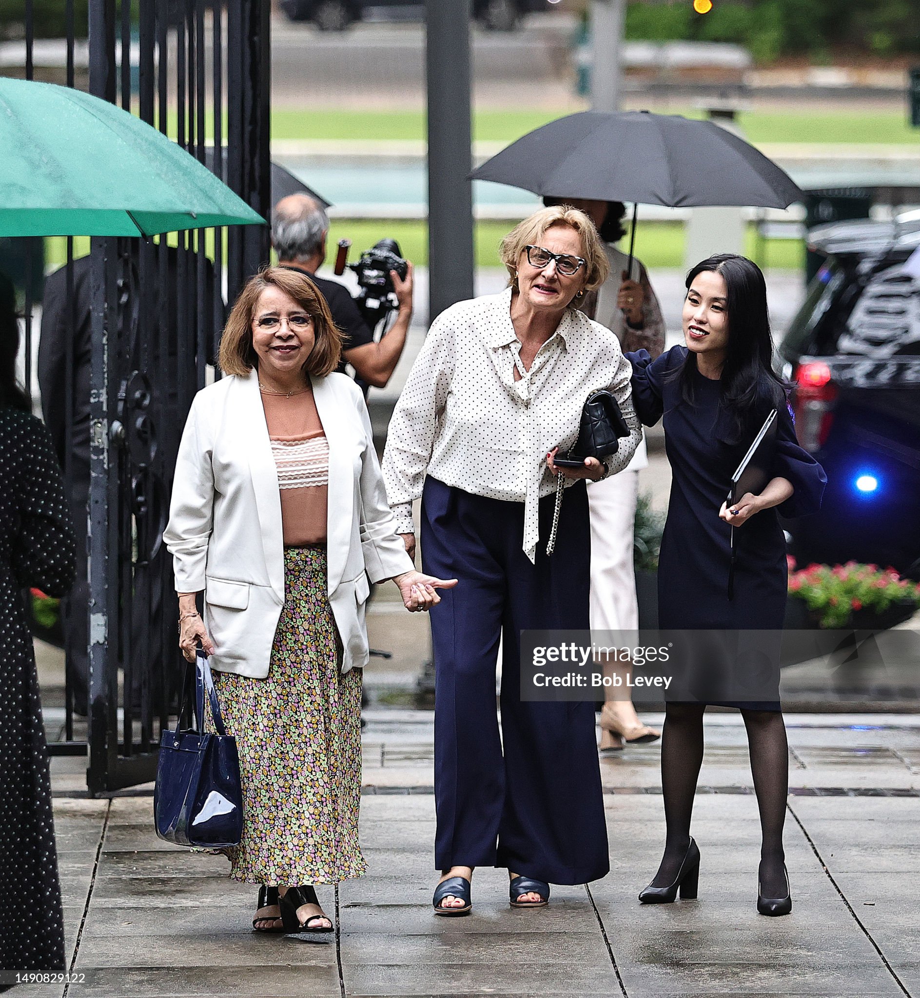guests-arrive-to-meet-queen-sofia-of-spain-at-the-julia-ideson-building-on-may-16-2023-in.jpg