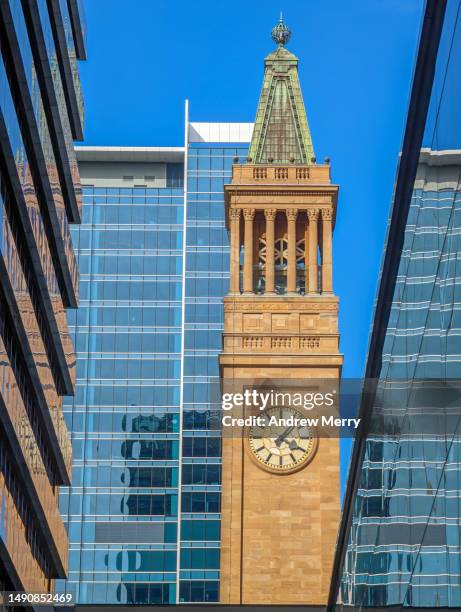 historic clock tower and office buildings - brisbane stockfoto's en -beelden