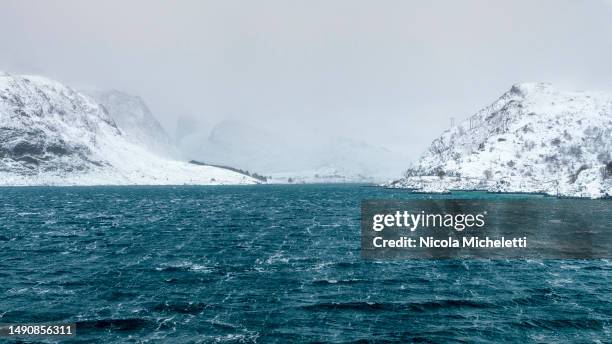 seascape, lofoten - europäisches nordmeer stock-fotos und bilder