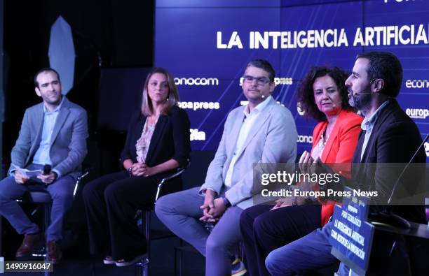 Europa Press's New Technologies Editor-in-Chief, Sergio Alonso; the CEO of Taboola Spain and Portugal, Pilar Valcarcel; IndesIA's CTO, Diego Mallada;...