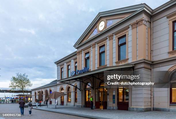 estação ferroviária de zwolle construção na holanda, overijssel - treinstation - fotografias e filmes do acervo