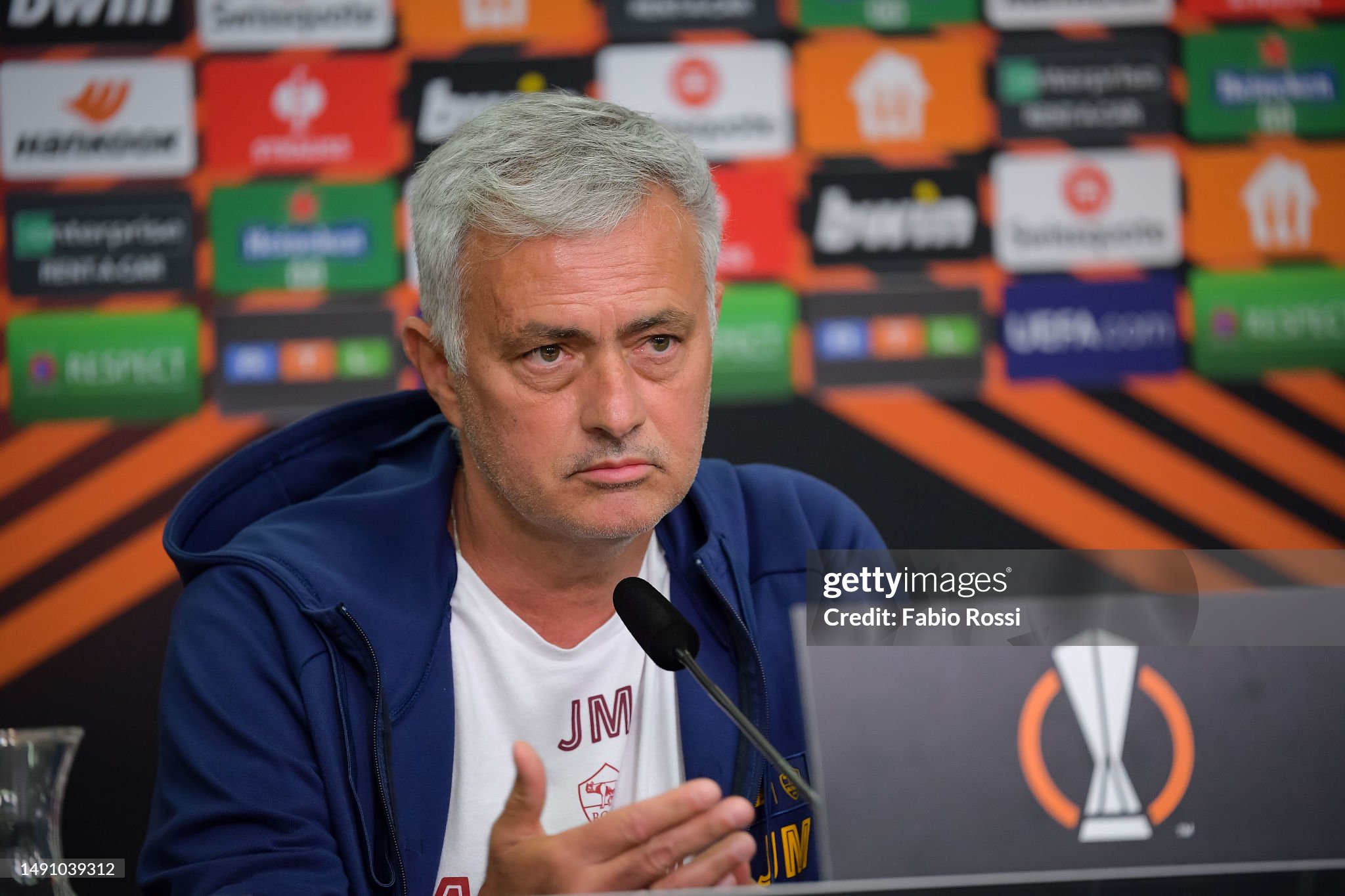 Mourinho criticizes the Europa League format: 'Actually, Roma has already won.'