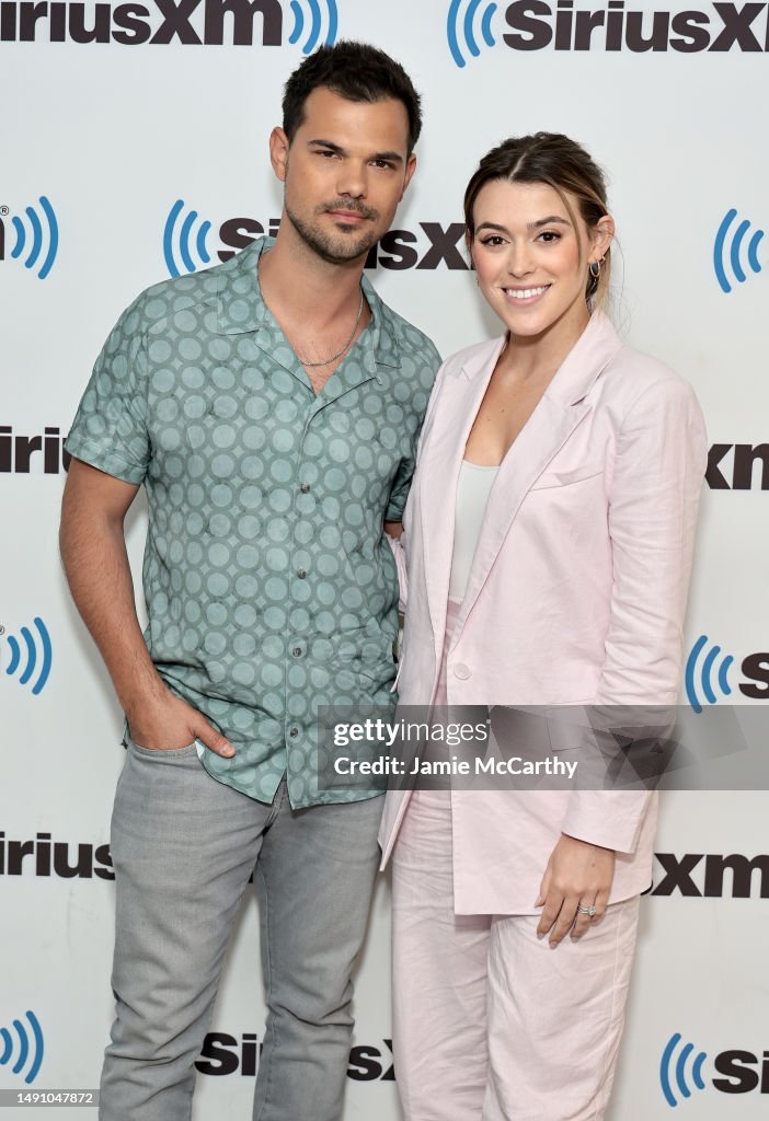 Celebrities Visit SiriusXM - May 17, 2023