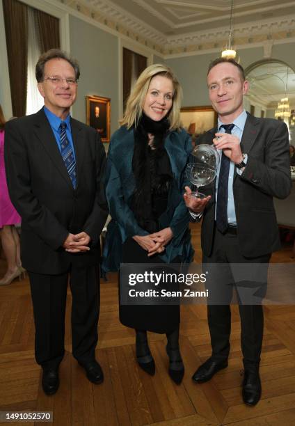 Renee Alexander Photos and Premium High Res Pictures - Getty Images