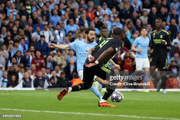 Bernardo Silva of Manchester City scores the team's first goal during the UEFA Champions League semi-final second leg match between Manchester City...