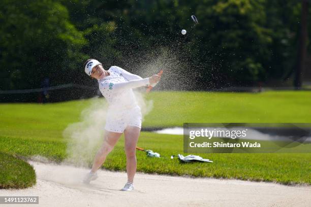 Mizuki Tanaka of Japan hits out from a bunker on the 2nd hole during the first round of FWINFIELDS Ladies Tournament at Golf Club Twin Fields on May...