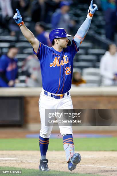 Pete Alonso of the New York Mets reacts after hitting a walk-off three-run home run during the tenth inning against the Tampa Bay Rays at Citi Field...