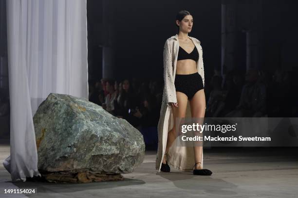 Model walks the runway during the Albus Lumen show during Afterpay Australian Fashion Week 2023 at Carriageworks on May 18, 2023 in Sydney, Australia.