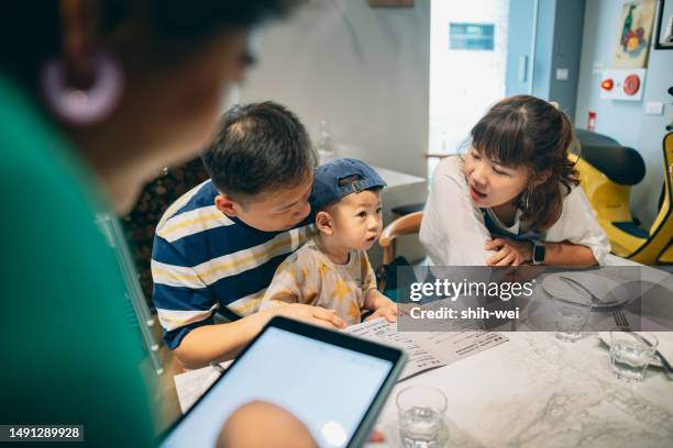 Asia Computer Training Staff Computer System Training Photos and Premium High Res Pictures - Getty ...