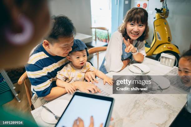Asia Computer Training Staff Computer System Training Photos and Premium High Res Pictures - Getty ...