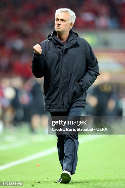 Jose Mourinho, Head Coach of AS Roma, celebrates after the UEFA Europa League semi-final second leg match between Bayer 04 Leverkusen and AS Roma at...