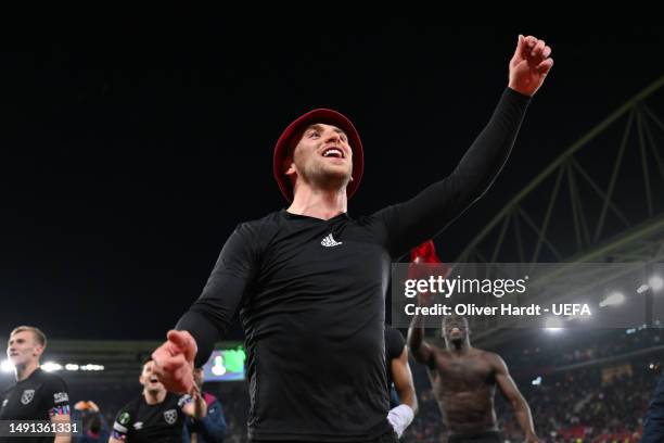 Jarrod Bowen of West Ham United celebrates victory after the UEFA Europa Conference League semi-final second leg match between AZ Alkmaar and West...