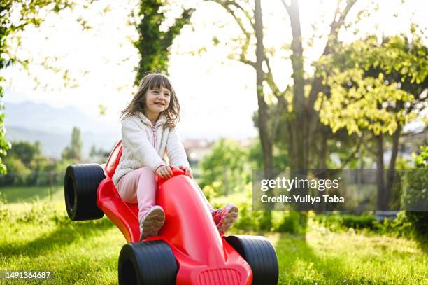 Car Rider Preshool 372 Playground Spring Riders Stock Photos, High-Res Pictures, and ...