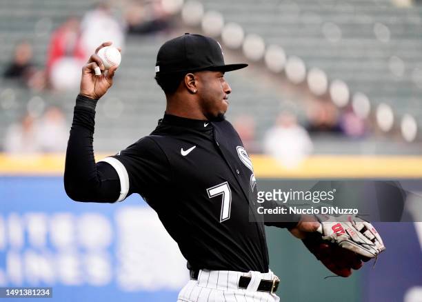 Tim Anderson of the Chicago White Sox warms up prior to a game against the Cleveland Guardians at Guaranteed Rate Field on May 17, 2023 in Chicago,...