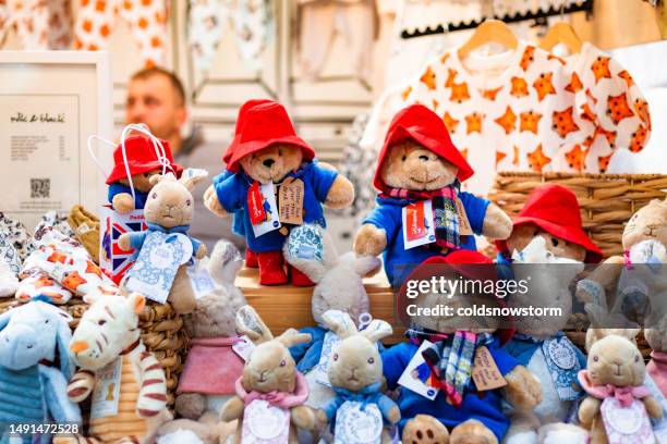 Bear Peter Rabbit 3,160 Peter Rabbit Images Stock Photos, High-Res Pictures, and Images ...