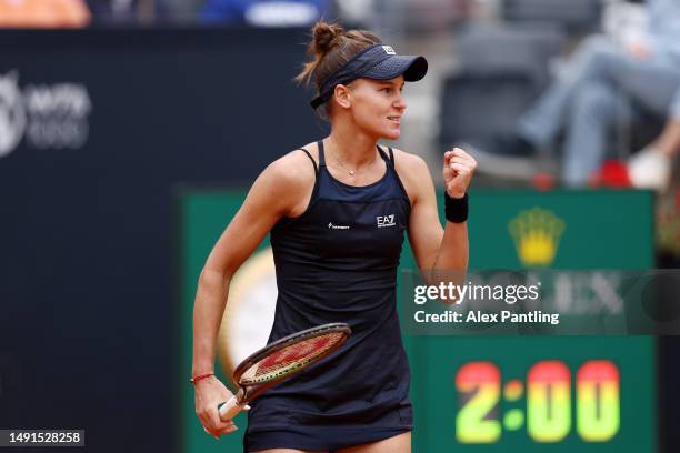 Veronika Kudermetova celebrates winning the second set against Anhelina Kalinina of Ukraine during their Women's Singles semi-final match on day...