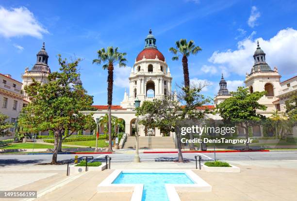 pasadena city hall - pasadena kalifornien bildbanksfoton och bilder