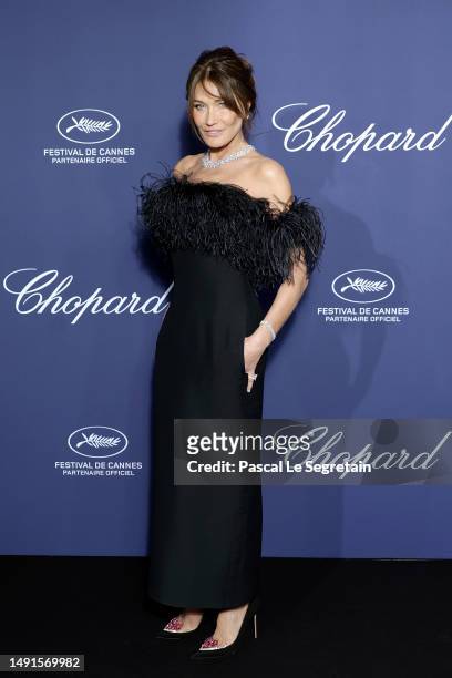 Carla Bruni attends the Chopard Trophy during the 76th annual Cannes film festival at Carlton Beach on May 19, 2023 in Cannes, France.