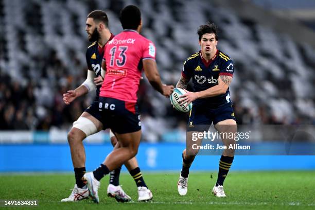 Connor Garden-Bachop of the Highlanders charges forward during the round 13 Super Rugby Pacific match between Highlanders and Melbourne Rebels at...