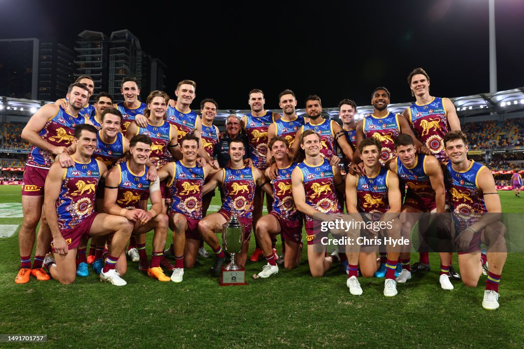 AFL Rd 10 - Brisbane v Gold Coast