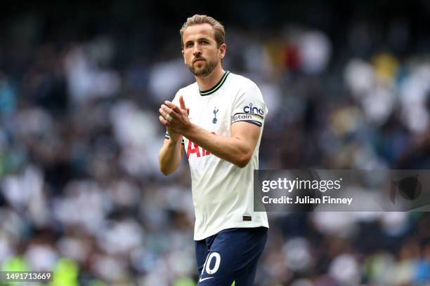 Harry Kane of Tottenham Hotspur applauds the fans during the Premier League match between Tottenham Hotspur and Brentford FC at Tottenham Hotspur...