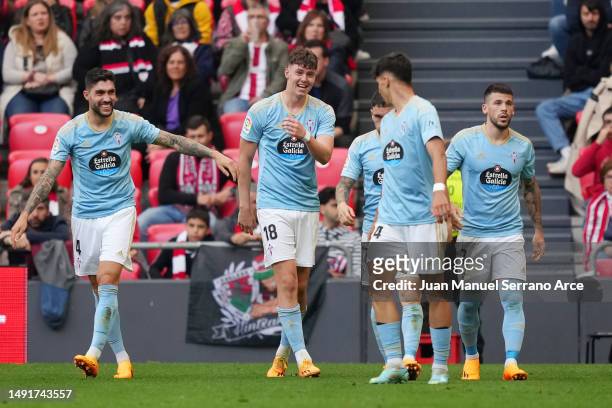 Jorgen Strand Larsen of RC Celta celebrates with teammates after scoring the team's first goal during the LaLiga Santander match between Athletic...