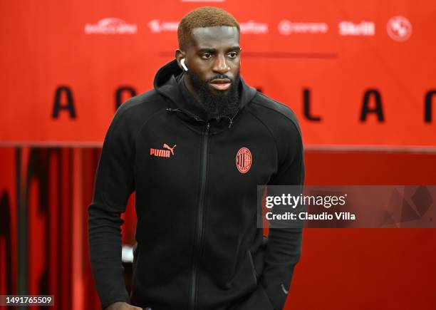 Tiemoue Bakayoko of AC Milan arrives before the Serie A match between AC Milan and UC Sampdoria at Stadio Giuseppe Meazza on May 20, 2023 in Milan,...