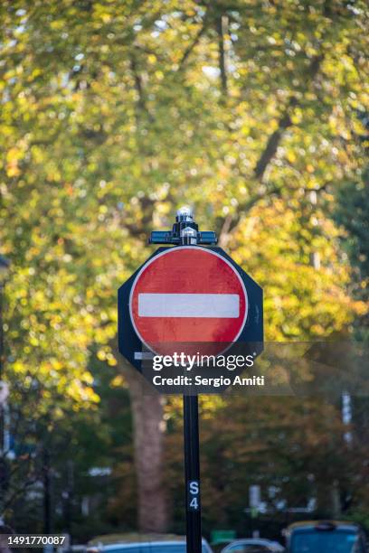 Viking Signs Schild 'No Unauthorised Access' - Selbstklebend, Vinyl, 400x300mm, Rot/weiß, Nach ISO 7010
