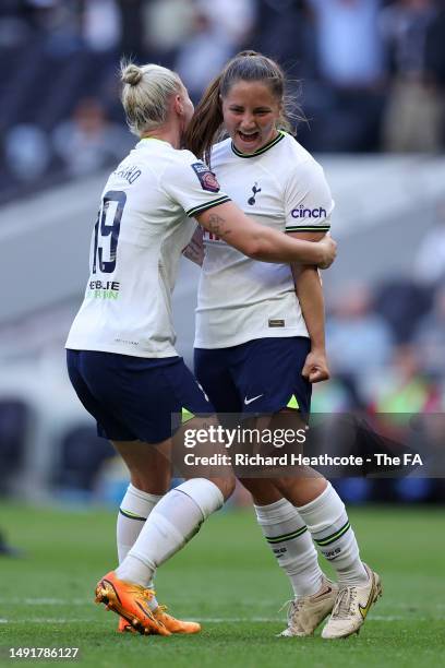Kit Graham Richard Footballer Photos and Premium High Res Pictures - Getty Images