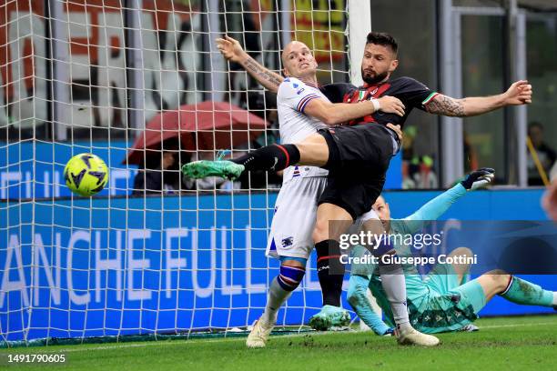 Olivier Giroud of AC Milan scores his team's fifth goal during the Serie A match between AC MIlan and UC Sampdoria at Stadio Giuseppe Meazza on May...