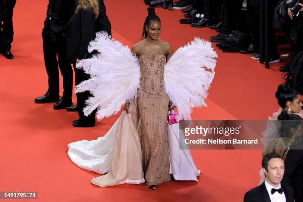 Siran Riak attends the "May December" red carpet during the 76th annual Cannes film festival at Palais des Festivals on May 20, 2023 in Cannes,...