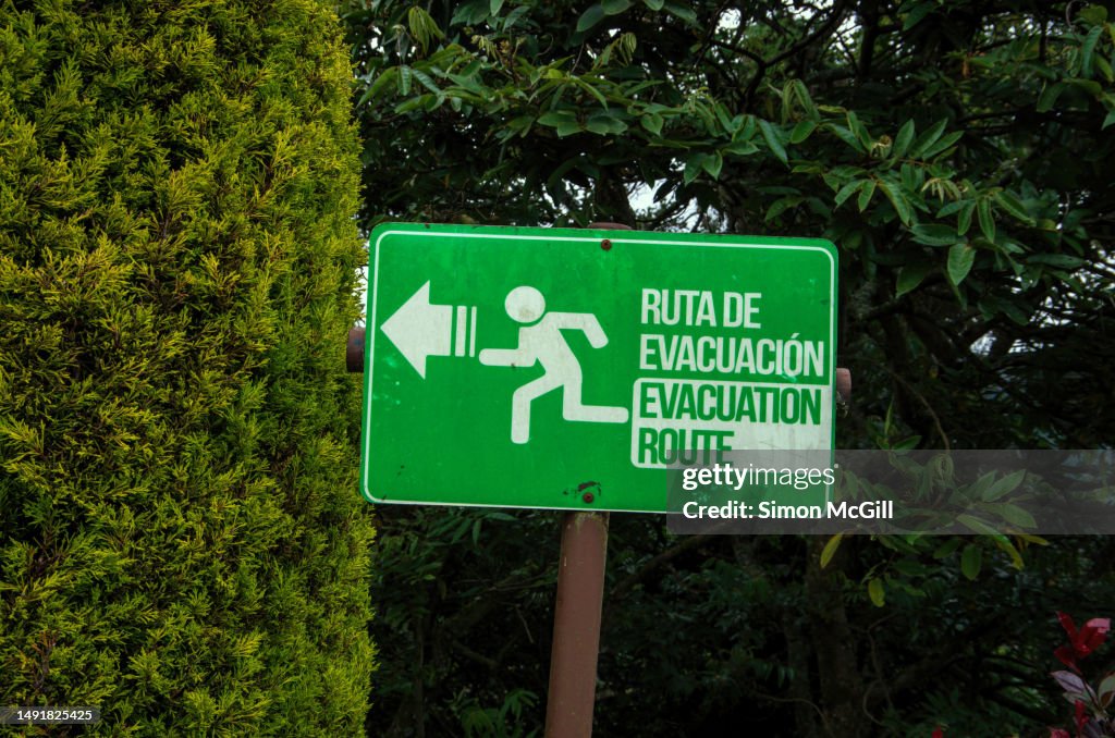 Evacuation route sign