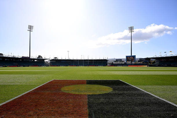 General View during the round 10 AFL match between Hawthorn Hawks and West Coast Eagles at University of Tasmania Stadium, on May 21 in Launceston,...