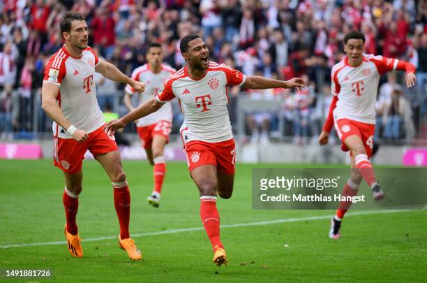 Serge Gnabry of FC Bayern Munich celebrates after scoring the team's first goal during the Bundesliga match between FC Bayern München and RB Leipzig...
