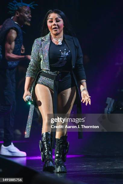 Lil Dim Sum Rapper 2,124 Rapper Lil Kim Photos & High Res Pictures - Getty Images