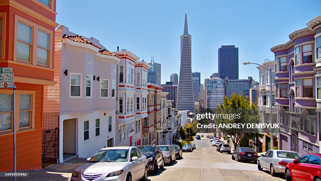 San Francisco. California. Residential District. Financial downtown