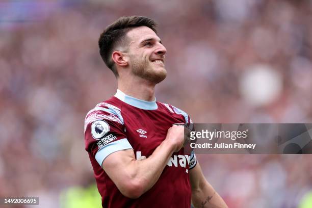 Declan Rice of West Ham United celebrates after scoring the team's first goal during the Premier League match between West Ham United and Leeds...