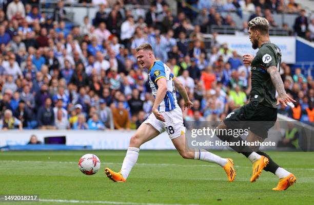 Evan Ferguson of Brighton & Hove Albion scores the team's second goal during the Premier League match between Brighton & Hove Albion and Southampton...