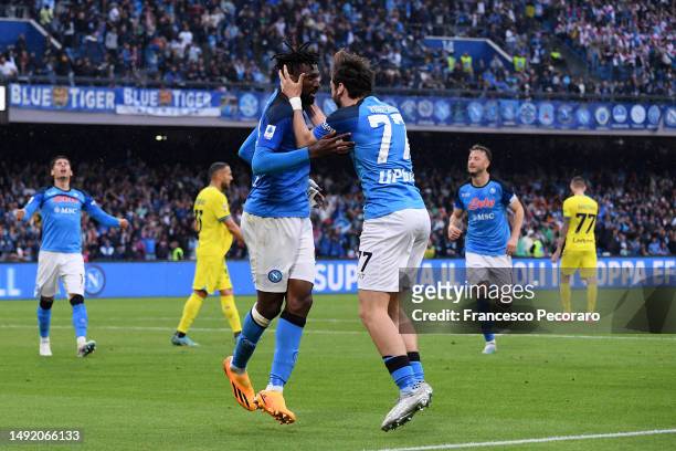 Andre-Frank Zambo Anguissa of SSC Napoli celebrates with teammate Khvicha Kvaratskhelia after scoring the team's first goal during the Serie A match...