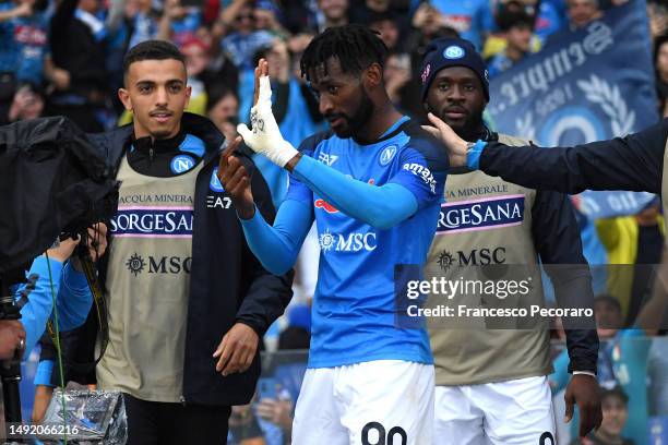 Andre-Frank Zambo Anguissa of SSC Napoli celebrates after scoring the team's first goal during the Serie A match between SSC Napoli and FC...