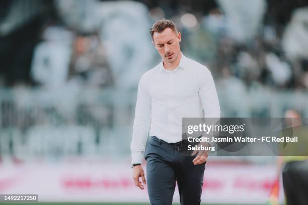 Head coach Matthias Jaissle reacts during the Admiral Bundesliga match between FC Red Bull Salzburg and SK Puntigamer Sturm Graz at Red Bull Arena on...