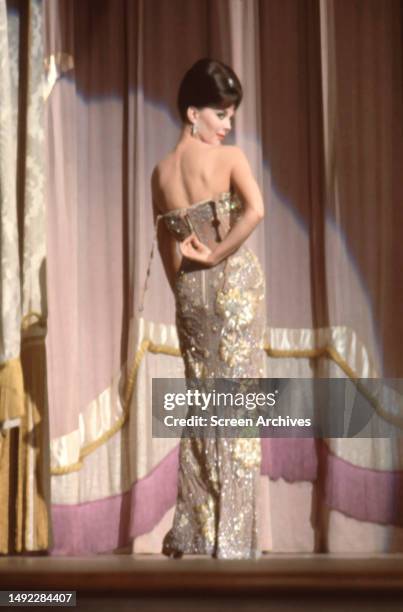 Natalie Wood plays burlesque dancer in the 1962 film 'Gypsy', based on real life dancer Gypsy Rose Lee.