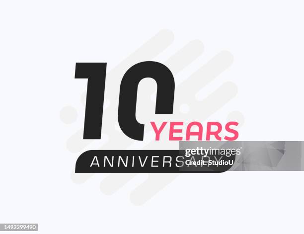 ilustraciones, imágenes clip art, dibujos animados e iconos de stock de plantilla de banner de celebración del aniversario de 10 años - 10° aniversario