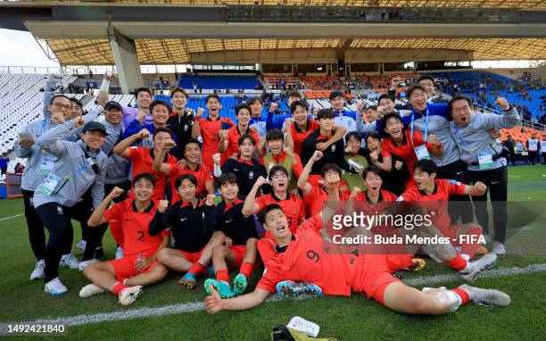 Korea Republic celebrate after winning a FIFA U-20 World Cup Argentina 2023 Group F match between France and Korea Republic at Estadio Mendoza on May...