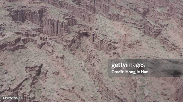 danxia landform in aksu, xinjiang, china - 美國 stock pictures, royalty-free photos & images