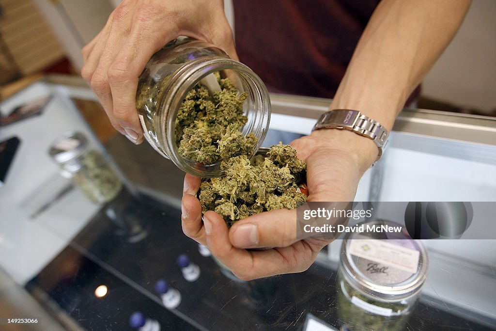 Los Angeles City Council Votes To Ban Medical Marijuana Dispensaries