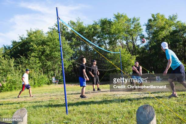 outdoor volleyball game - volleyball park stockfoto's en -beelden